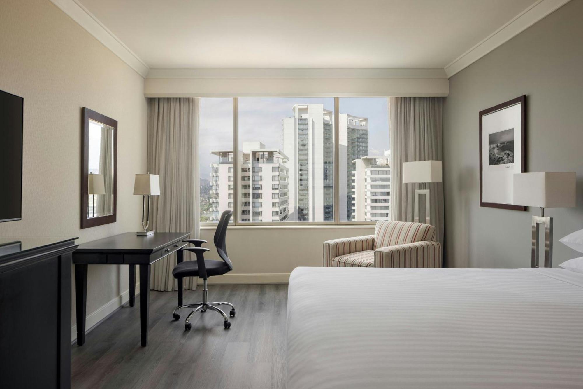 Santiago Marriott Hotel Exterior foto